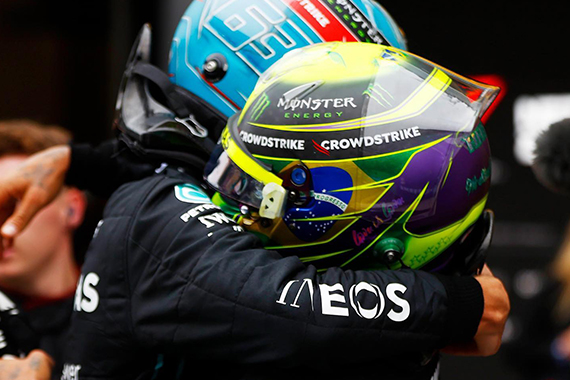 DOUBLE VICTORY! THE RACE IN BRAZIL BROUGHT THE MERCEDES-AMG PETRONAS FORMULA ONE TEAM TWO FIRST PLACES